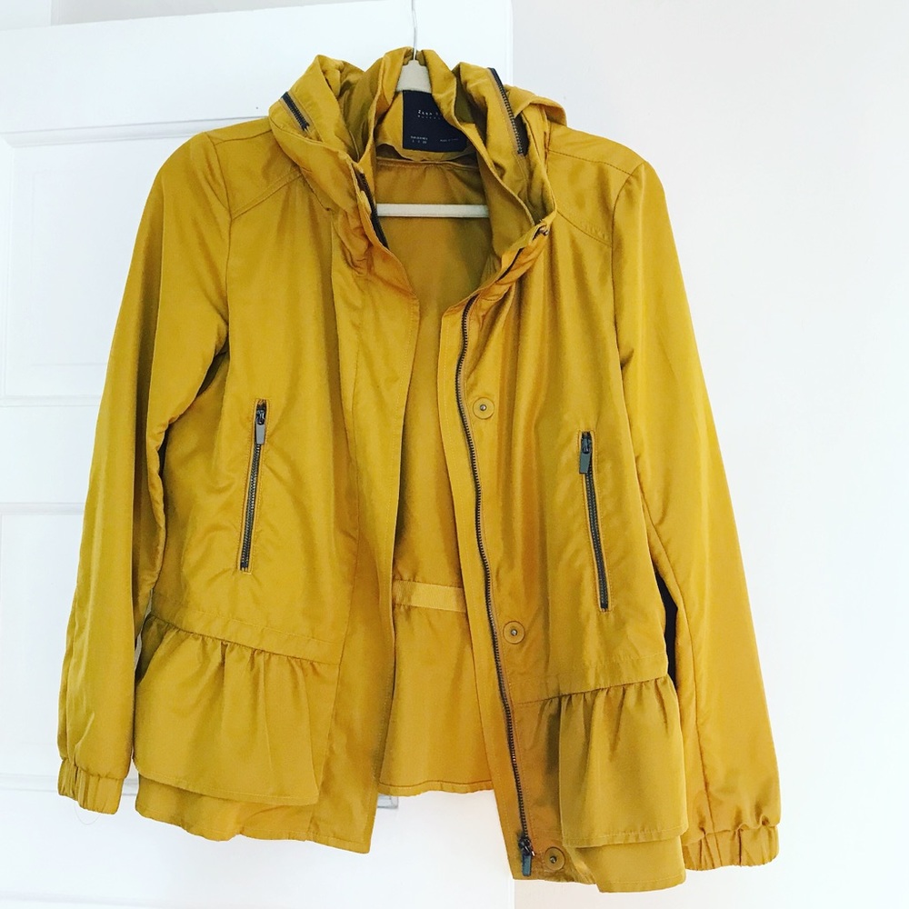 Zara jacket with hood ♥️